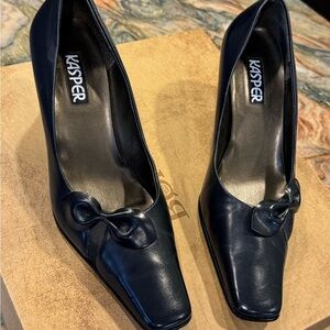 Kasper Women's Black Heels with Bow